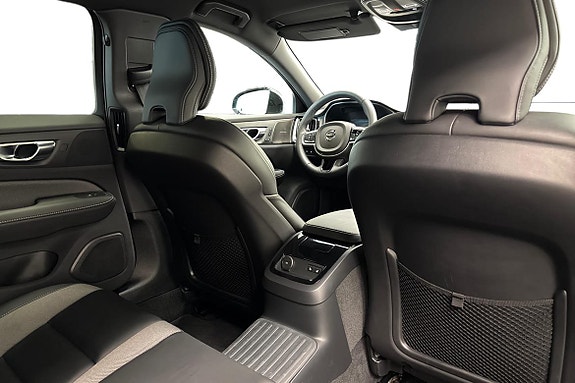 Volvo V60 11 of 24