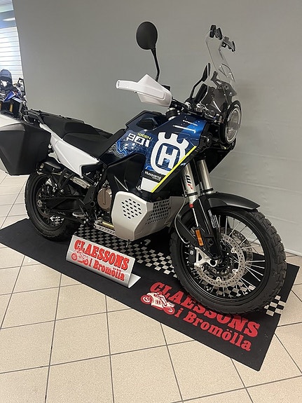 Husqvarna Norden 901 EXP 2 of 3