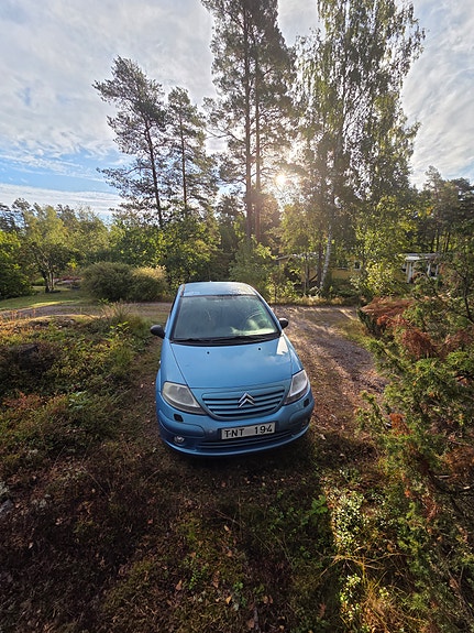 Citroen C3 2 of 2