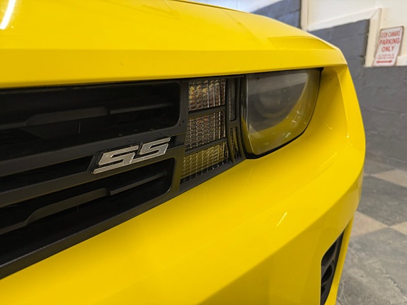 Chevrolet Camaro 26 of 30