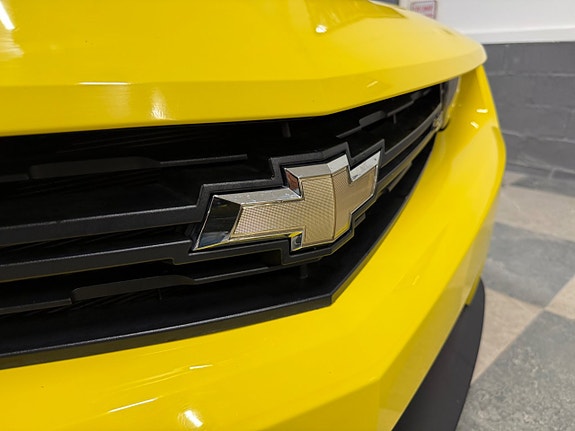 Chevrolet Camaro 17 of 30