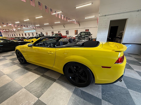 Chevrolet Camaro 8 of 30