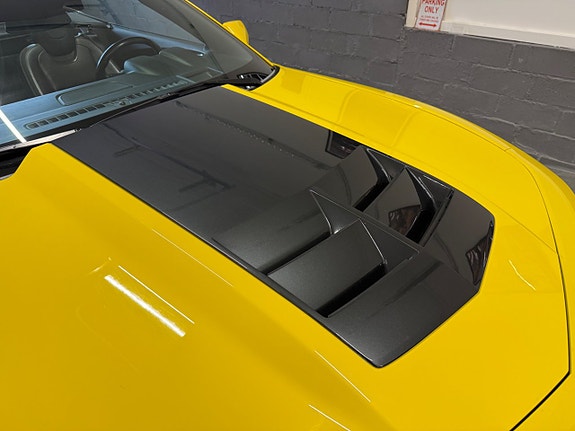 Chevrolet Camaro 15 of 30
