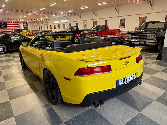 Chevrolet Camaro 9 of 30