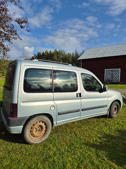 Citroen Berlingo 2 of 8