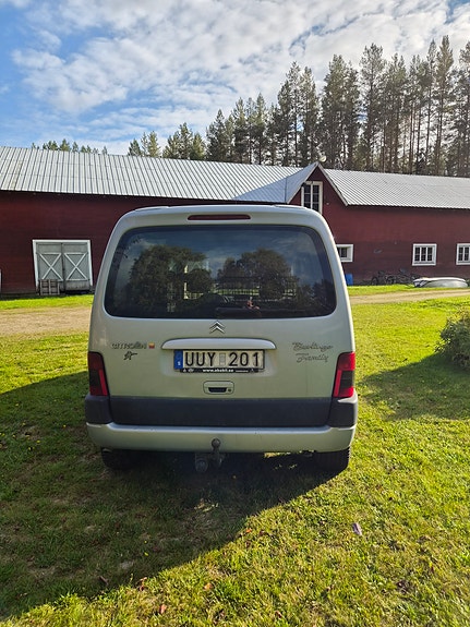 Citroen Berlingo 3 of 8