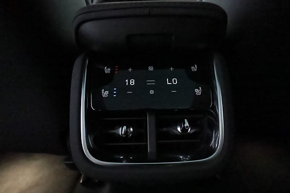 Volvo ES90 24 of 26