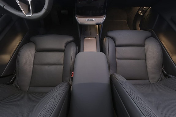 Volvo ES90 9 of 26