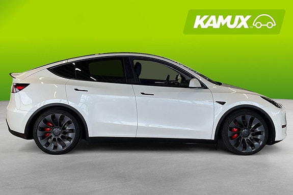 Tesla Model Y 2 of 18