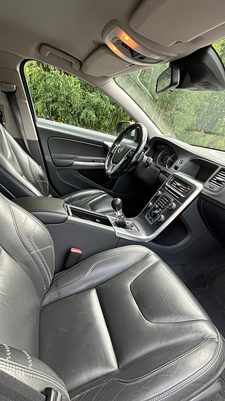 Volvo V60 6 of 7