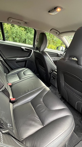 Volvo V60 7 of 7