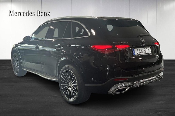 Mercedes-Benz GLC300 e 3 of 10