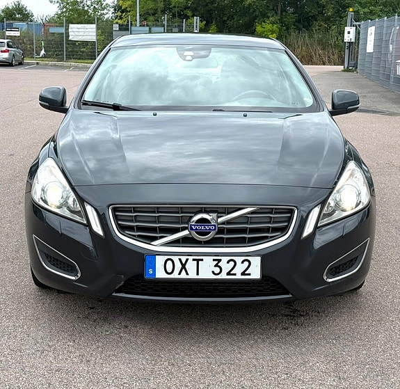 Volvo S60 3 of 20