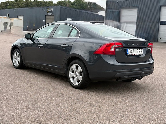 Volvo S60 5 of 20