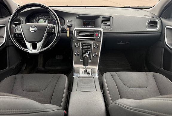 Volvo S60 12 of 20