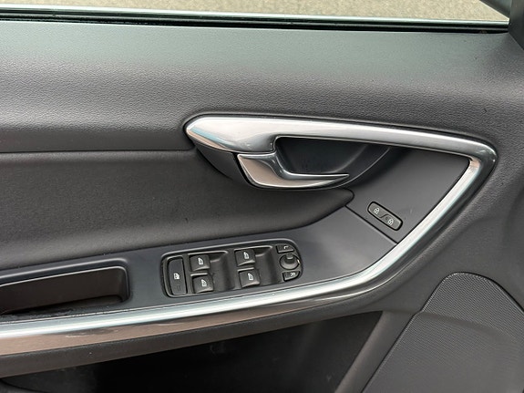 Volvo S60 14 of 20