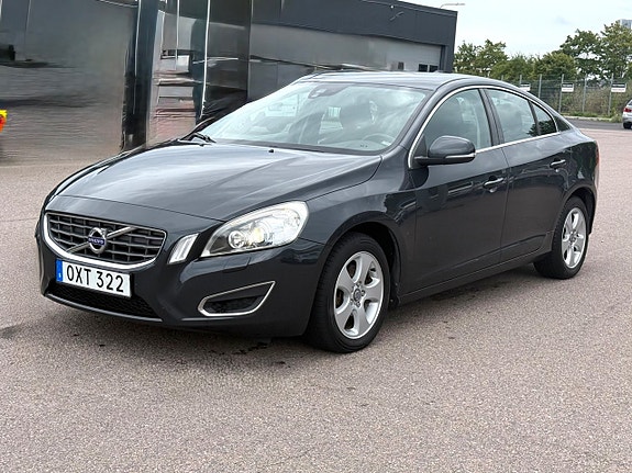 Volvo S60 4 of 20