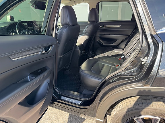 Mazda CX-5 6 of 12