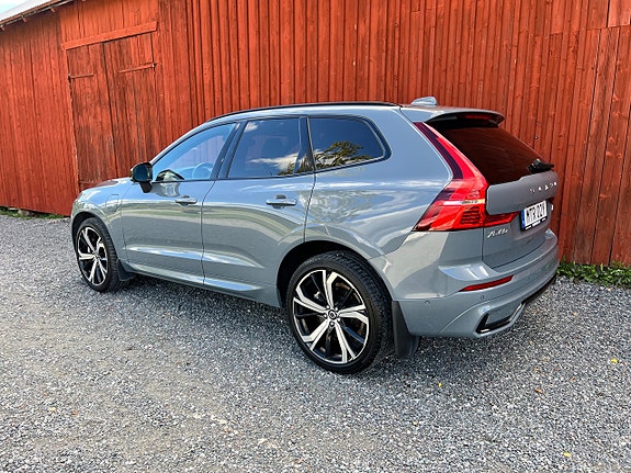 Volvo XC60 9 of 25