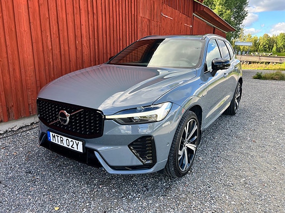 Volvo XC60 12 of 25