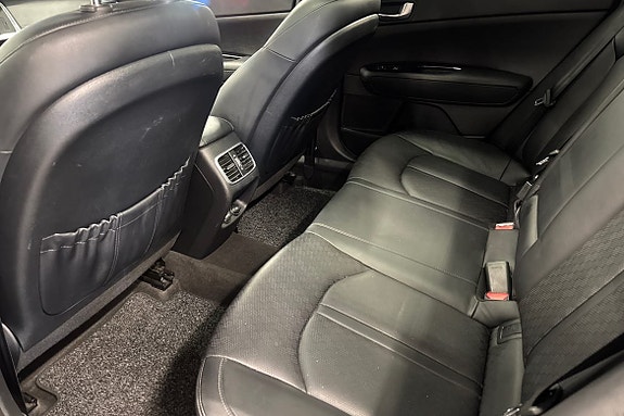Kia Optima 12 of 21