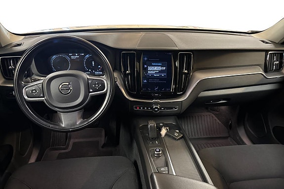 Volvo XC60 9 of 15