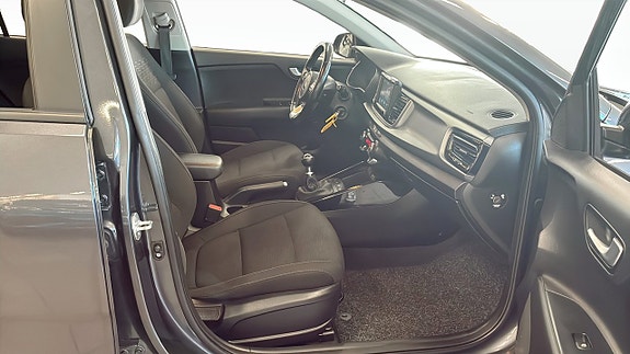 Kia Rio 3 of 12