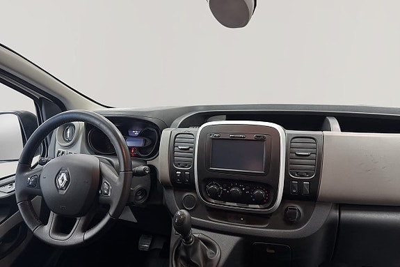 Renault Trafic 5 of 18