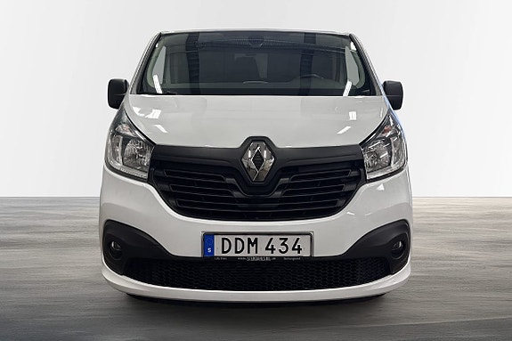 Renault Trafic 2 of 18