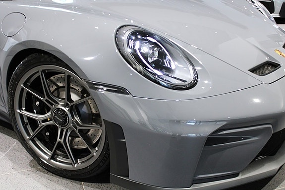 Porsche 911 GT3 9 of 20
