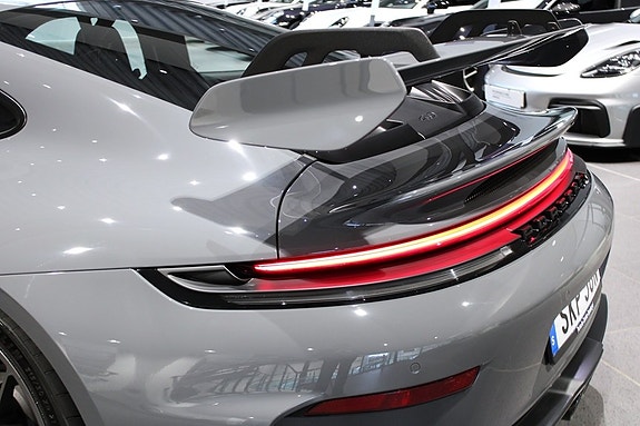 Porsche 911 GT3 12 of 20