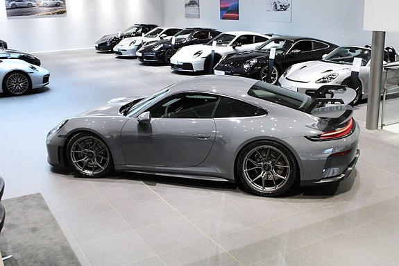 Porsche 911 GT3 11 of 20