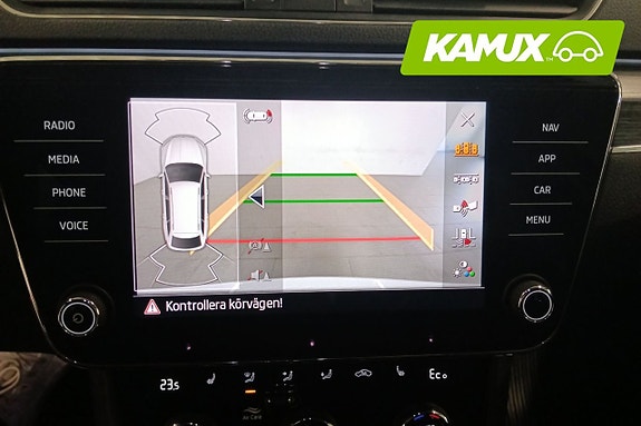 Skoda Superb 18 of 22