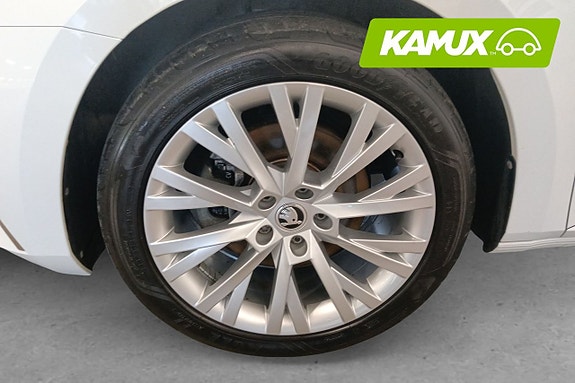 Skoda Superb 8 of 22