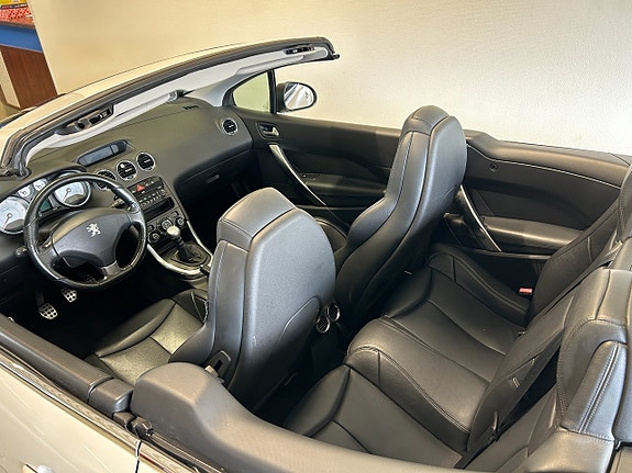 Peugeot 308 9 of 12