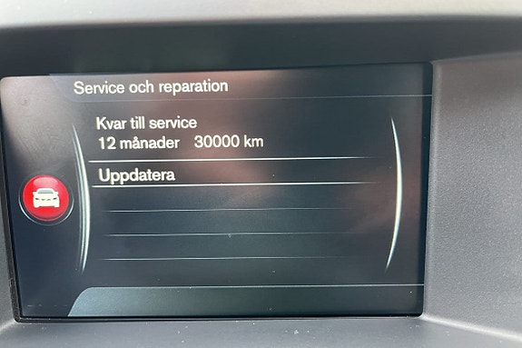 Volvo XC60 13 of 16