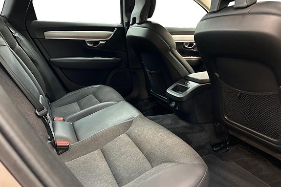 Volvo V90 9 of 21