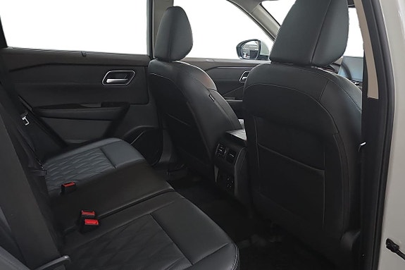 Nissan X-Trail 9 of 22
