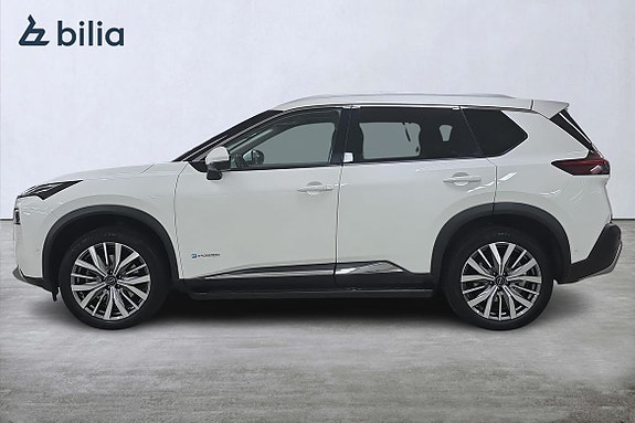 Nissan X-Trail 3 of 22