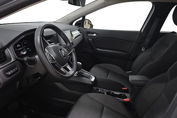 Renault Captur 14 of 21