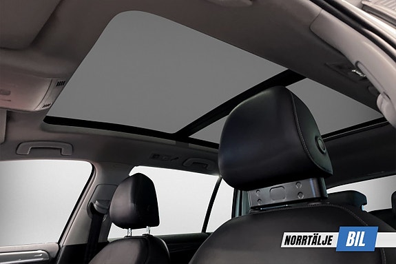 Volkswagen Golf Alltrack 10 of 20