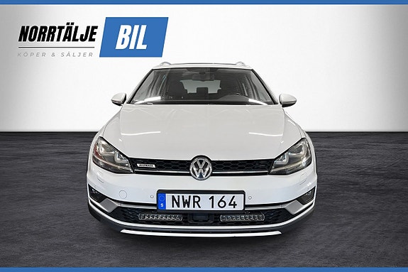 Volkswagen Golf Alltrack 6 of 20