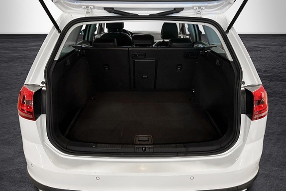 Volkswagen Golf Alltrack 20 of 20