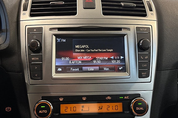 Toyota Avensis 20 of 25