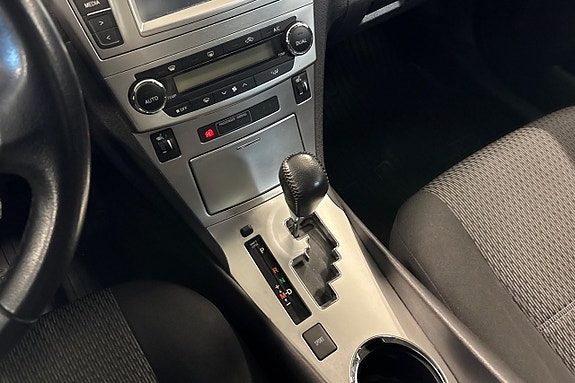 Toyota Avensis 23 of 25