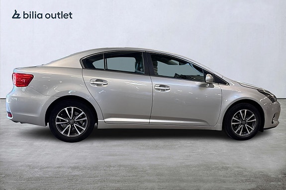 Toyota Avensis 5 of 25