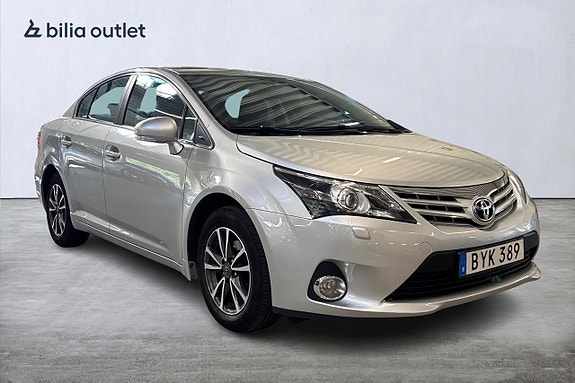 Toyota Avensis 4 of 25