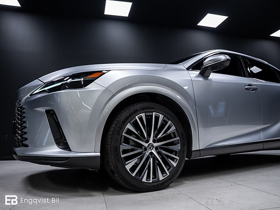 Lexus RX350h 3 of 30