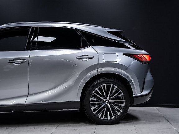 Lexus RX350h 4 of 30
