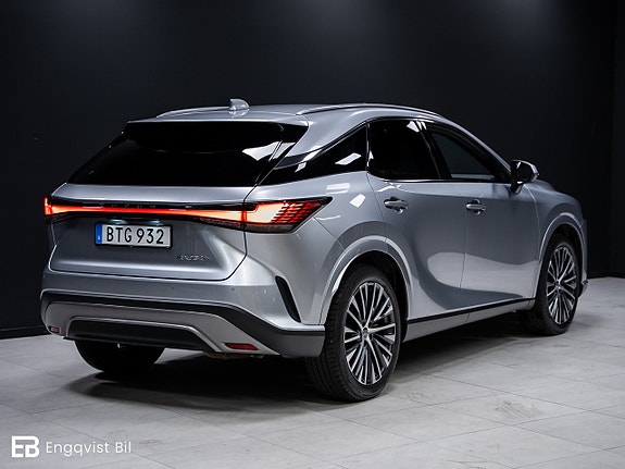 Lexus RX350h 9 of 30